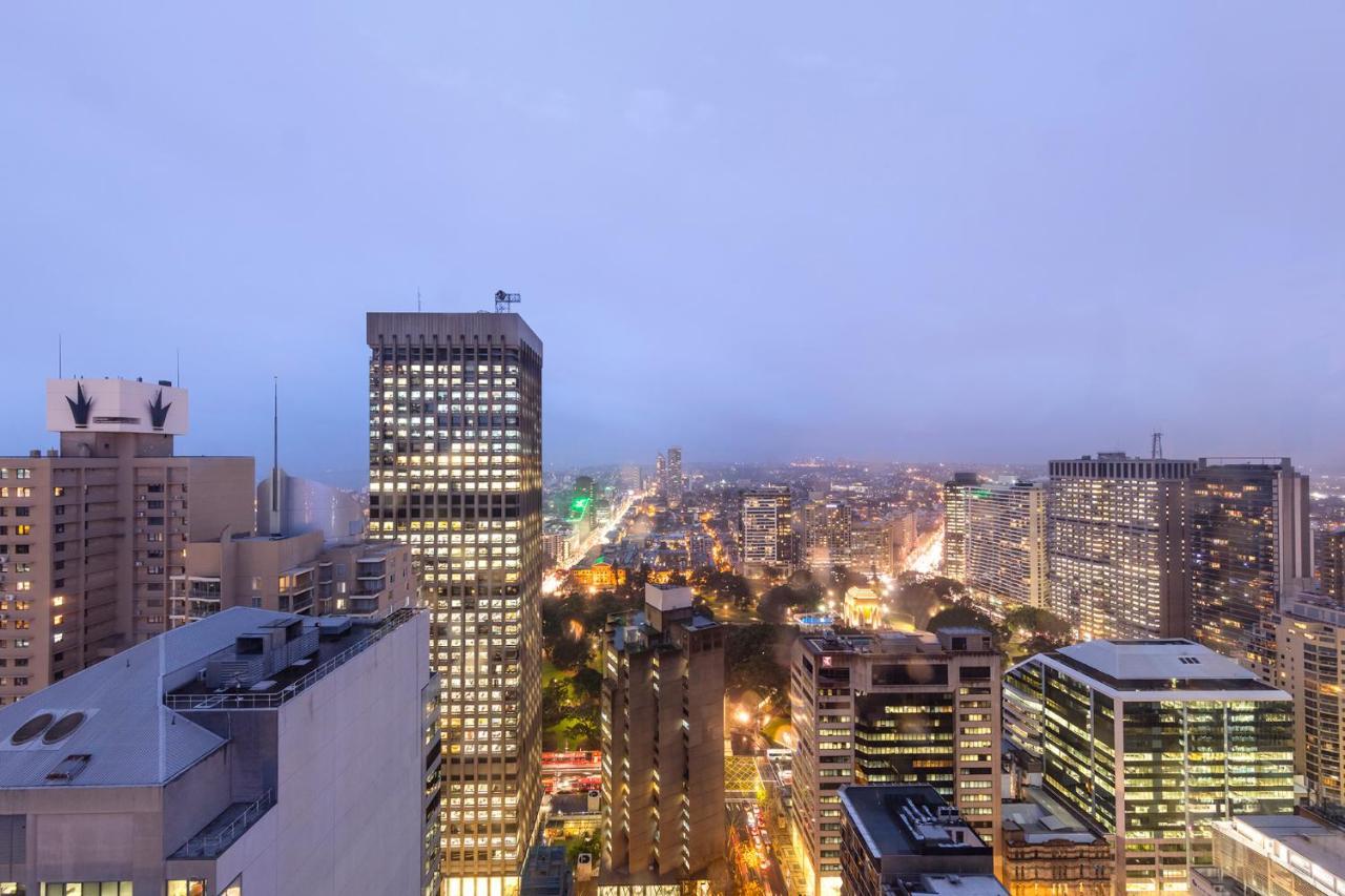 Meriton Suites Pitt Street, Сидни Екстериор снимка View of the city from the 10th floor of the hotel