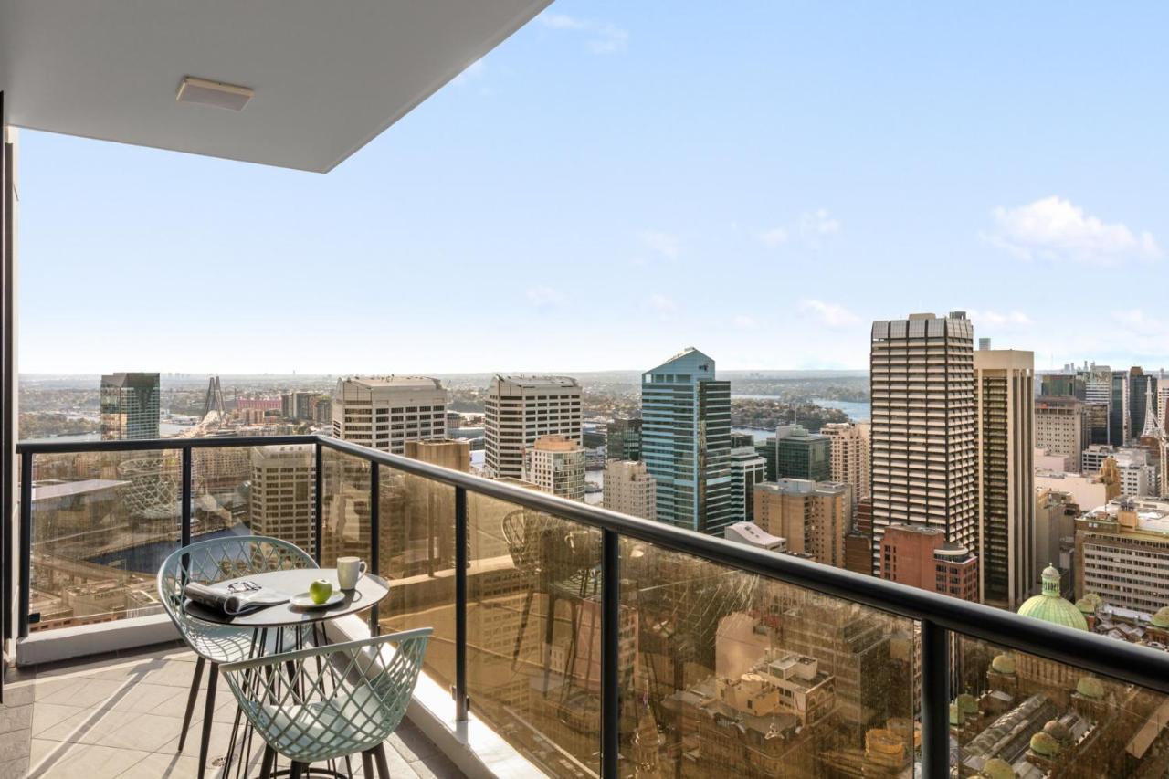 Meriton Suites Pitt Street, Сидни Екстериор снимка View from the apartment